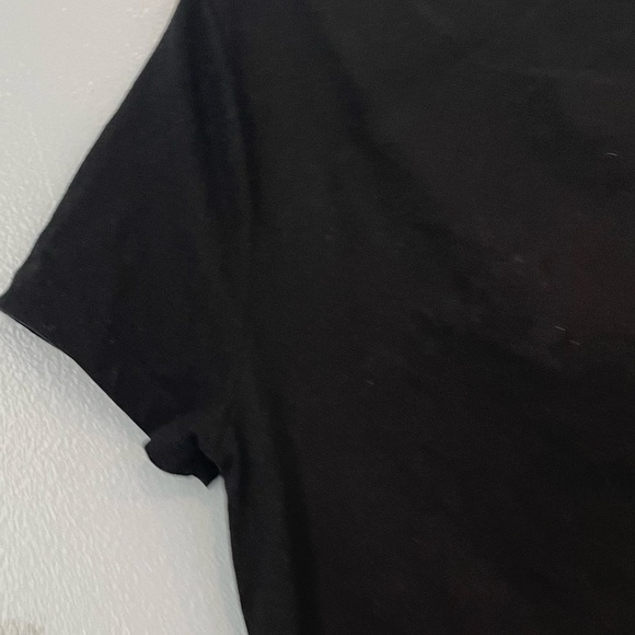 AEROPOSTALE BLACK GRAPHIC TEE WOMANS - Picture 3 of 6